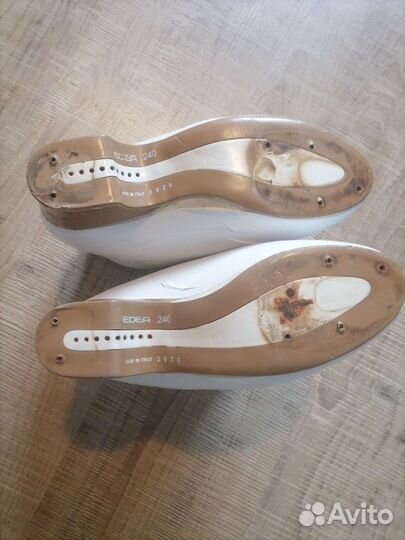 Ботинки для фигурного катания