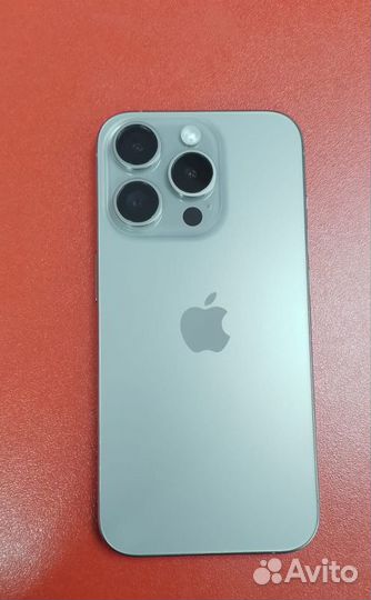 iPhone 15 Pro, 256 ГБ