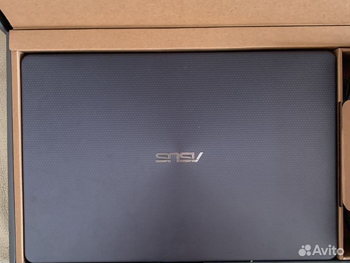 Ноутбук asus 15.6x505ba