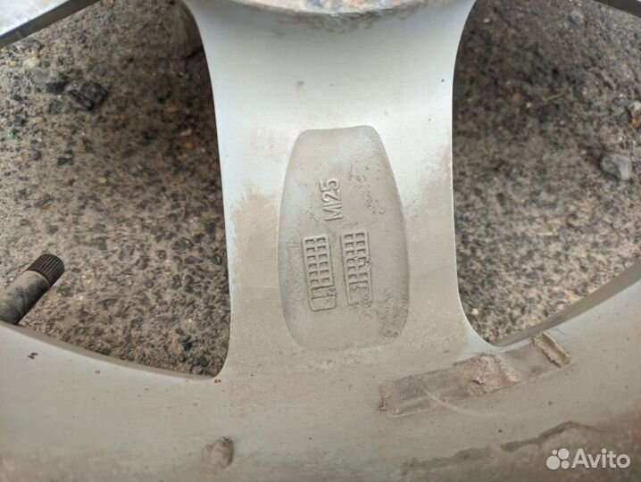 Литые диски r16 5x114,3 6,5J ET46 Dia 67.1