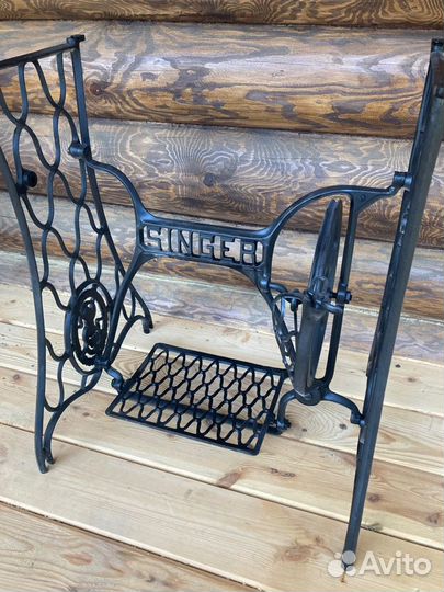 Станина чугунная подстолье Singer