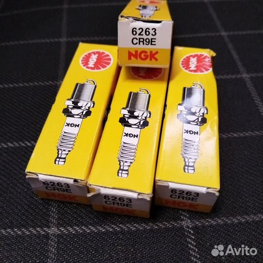 Свечи NGK 6263 CR9E