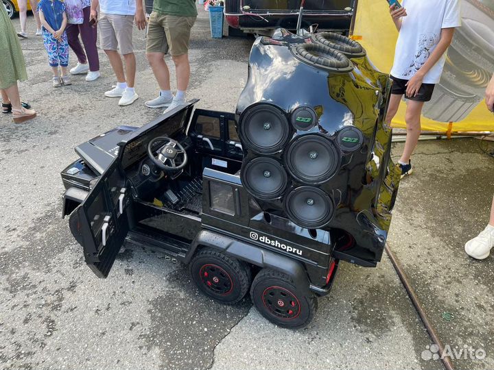 Детский электромобиль mercedes с автозвкуком