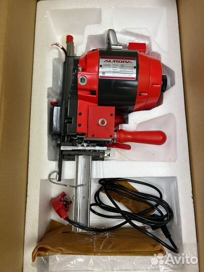 Вертикальный (сабельный) раскройный нож aurora