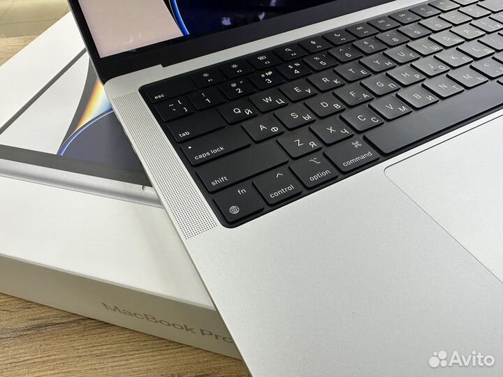 Macbook Pro 14 M1 16/512GB