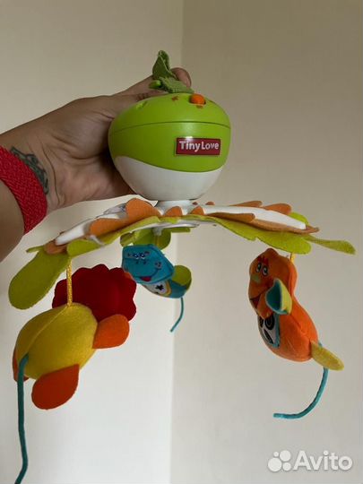 Мобиль на кроватку tiny love