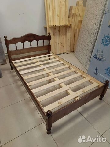 Кровать деревянная массив сосны