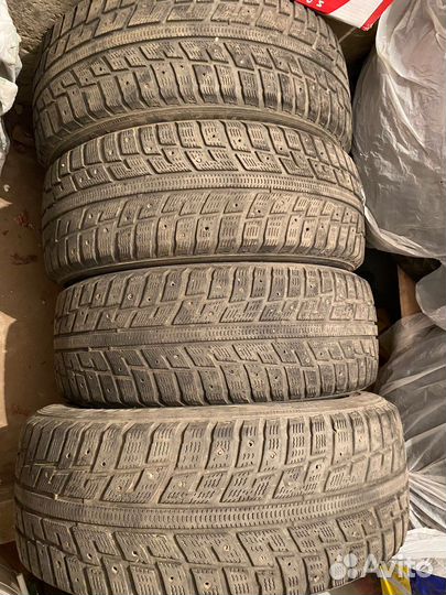Kumho WinterCraft Ice WI31 215/55 R17