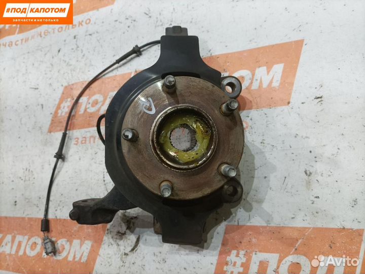 Кулак правый Nissan Teana J32 2011