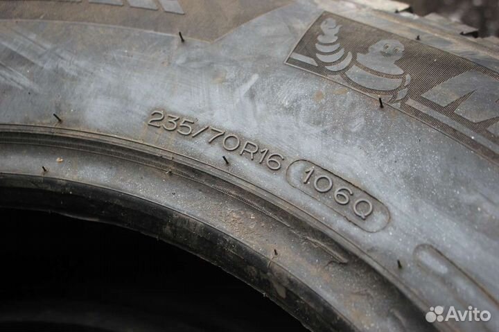 Michelin Latitude X-Ice North 235/70 R16