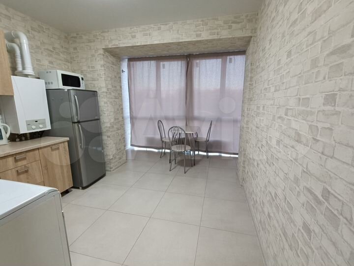 1-к. квартира, 38 м², 1/3 эт.