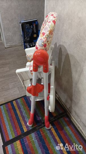 Стульчик для кормления babyton