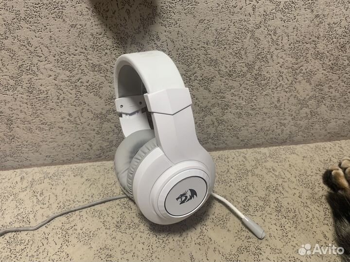 Микрофон наушники коврик