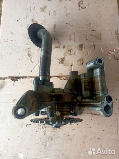 Насос масляный Skoda Volkswagen Audi Seat