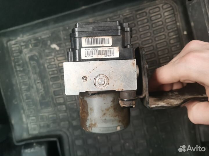Блок ABS Kia ceed JD 2012-2018 58920-А2130