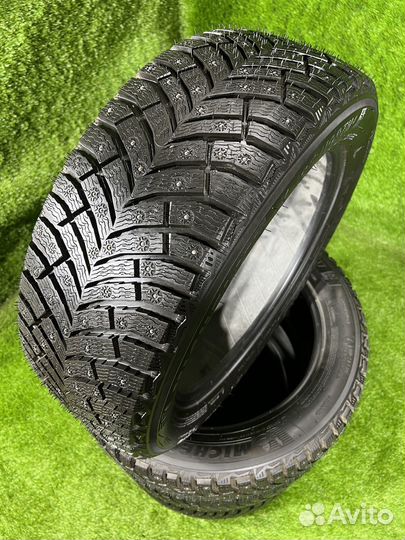 Michelin X-Ice North 4 215/55 R17 98T