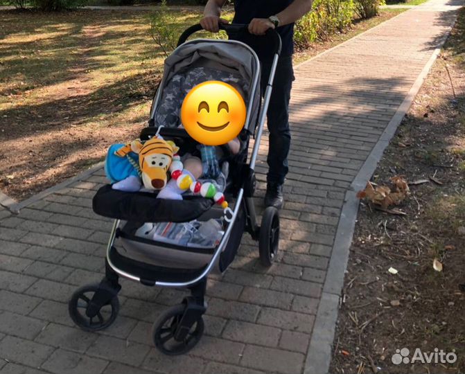 Коляска с реверсивным блоком Moon