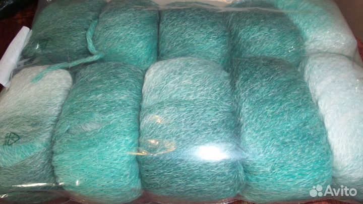 Красивая пряжа от On Line. Нить шнурочек. с длинны