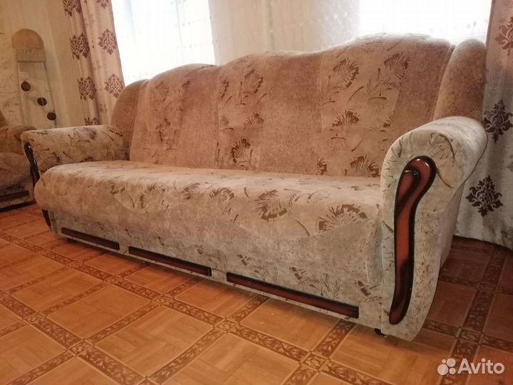 Диван и 2 кресла