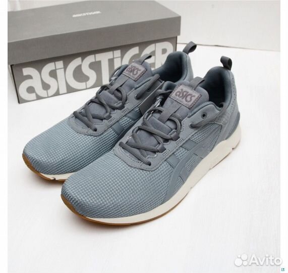 Кроссовки asics