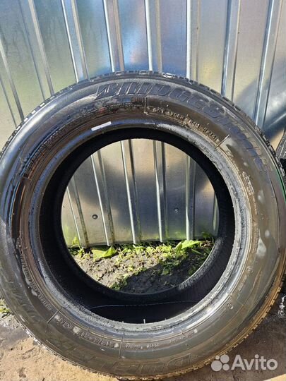 Bridgestone Dueler H/P 215/60 R17 96H