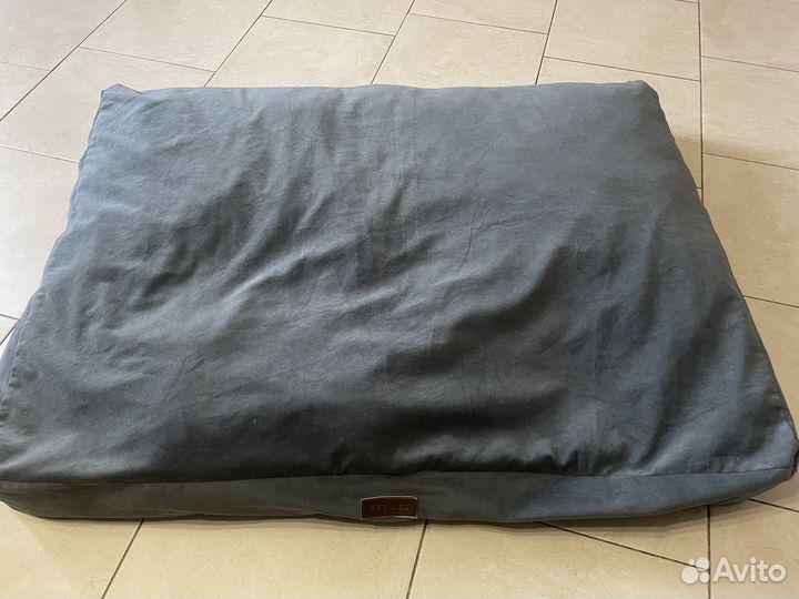 Лежанка для собаки размер 1200х900