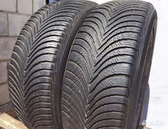 Michelin Alpin 5 215/65 R16 98H