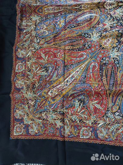 Павловопосадский платок шелк