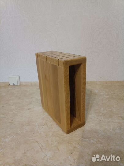 Деревянная подставка для ножей