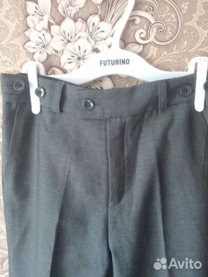 Костюм для мальчика.в отличном состоянии