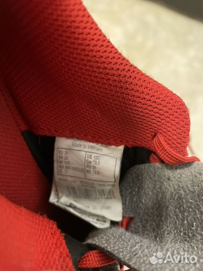 Детские футбольные бутсы 31 размер