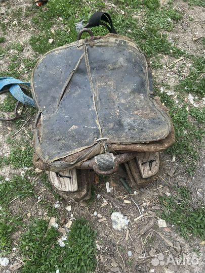 Седло для лошади