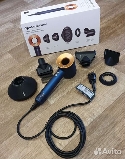 Фен Dyson supersonic hd08