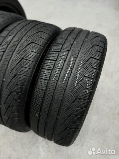 Pirelli Winter Sottozero 245/45 R19