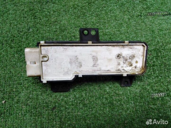 Блок управления сидением передний правый Toyota