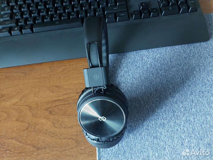 Беспроводные наушники digma BT-12