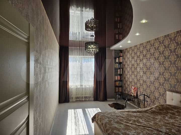 3-к. квартира, 86 м², 5/6 эт.