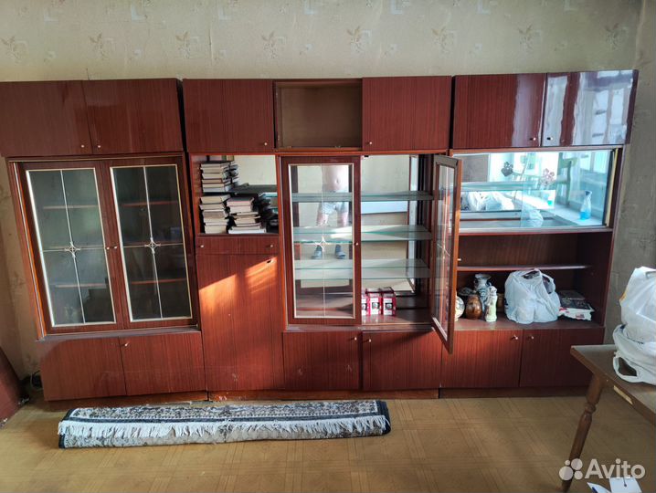 Стенка в гостиную бу