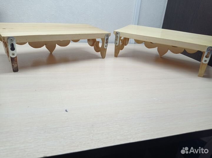 Полочки для интерьера