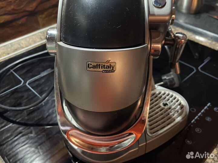 Продаю капсюльную кофемашину Caffitaly Nautilus
