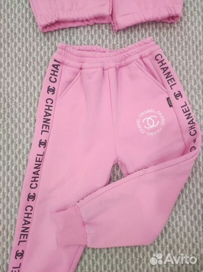 Спортивный костюм для девочки