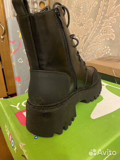 Ботинки женские весна-осень оазмер 39
