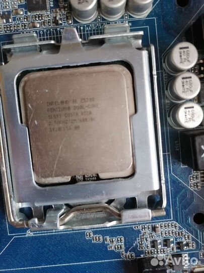 Материнские платы 775