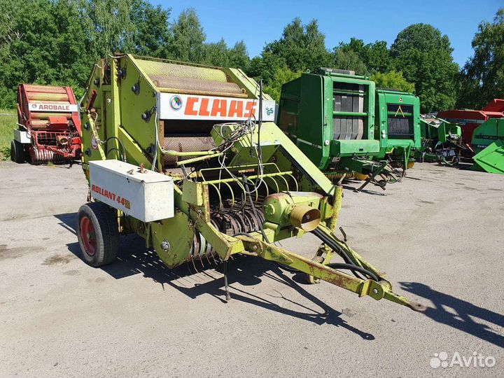 Пресс-подборщик Claas Rollant 44, 1993
