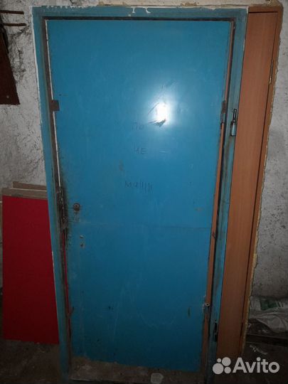 Дверь входная металлическая