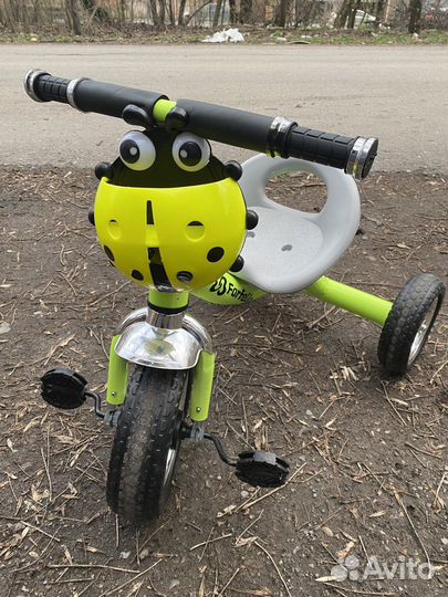 Детский трехколесный велосипед