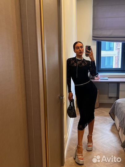 Платье гипюр нарядное