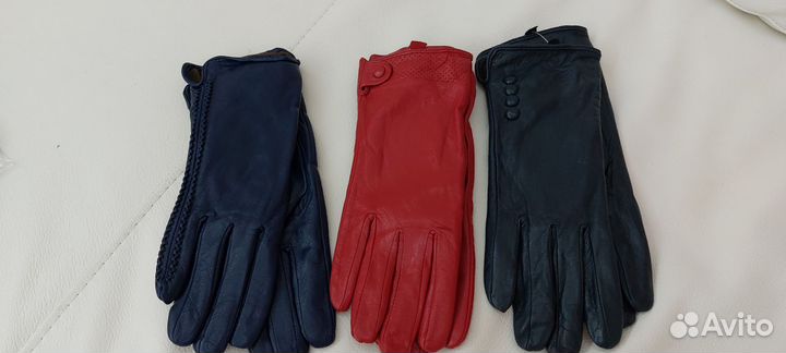 Перчатки женские из телячьей кожи на флисе
