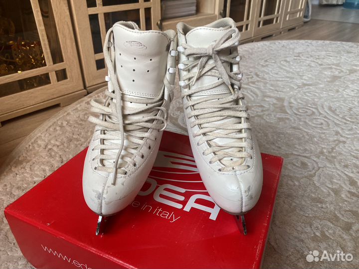 Фигурные коньки edea ice fly 245