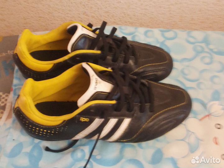 Бутсы adidas оригинал